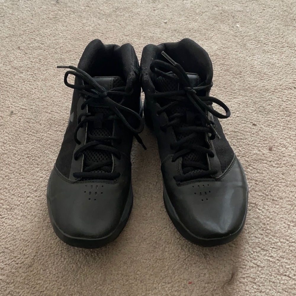 basketball sneakers